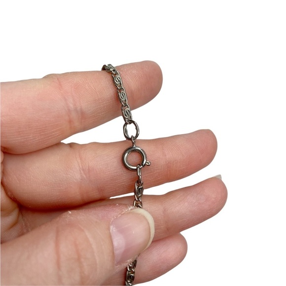 Red Faux Turquoise Triple Arrow Snail Chain Boho Tribal Necklace - Picture 6 of 7